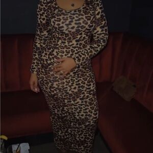 Source Unknown Animal Print Long Sleeve Dress